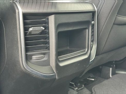 Used 2025 RAM 1500 Big Horn AWD/4WD image 28