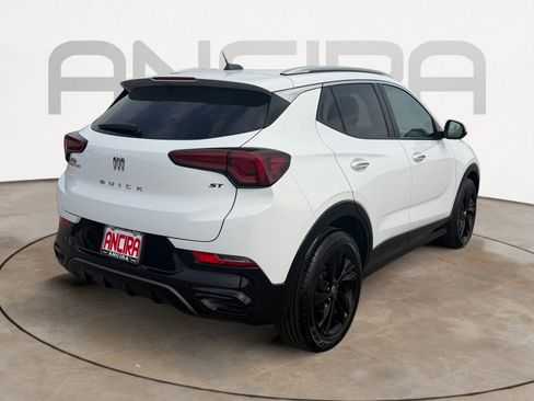 Used 2024 Buick Encore GX Sport Touring FWD image 12