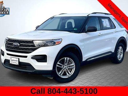 Used 2023 Ford Explorer XLT image 1