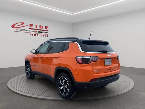 New 2026 Jeep Compass Limited AWD/4WD image 33