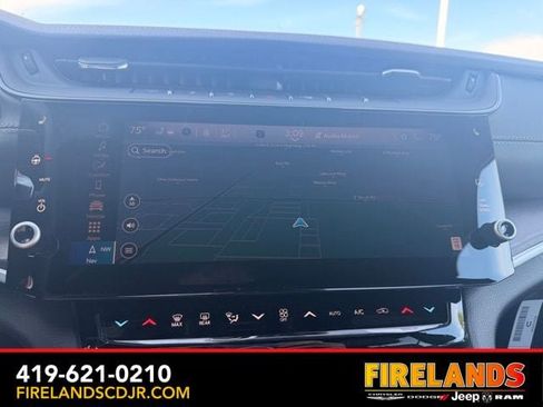 New 2026 Jeep Grand Cherokee Altitude image 18