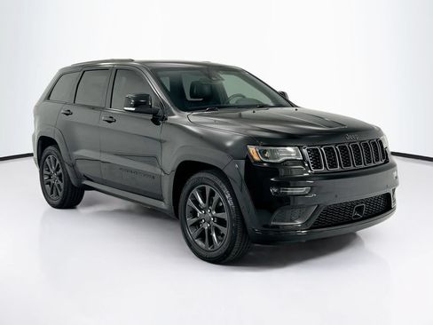 Used 2019 Jeep Grand Cherokee High Altitude RWD image 3