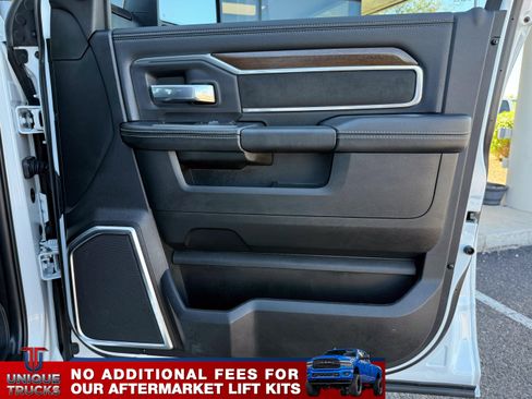 Used 2024 RAM 3500 Laramie image 28