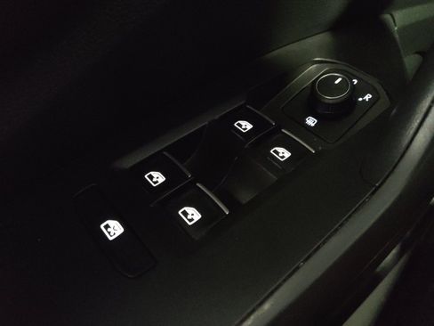 Used 2024 Volkswagen Jetta Sport FWD image 27