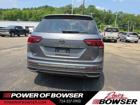 Used 2024 Volkswagen Tiguan SE FWD image 6