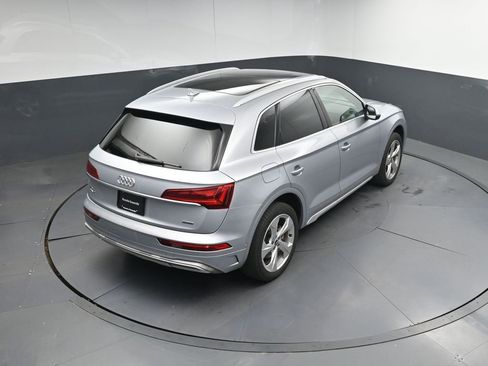 Used 2021 Audi Q5 Prestige AWD/4WD image 37