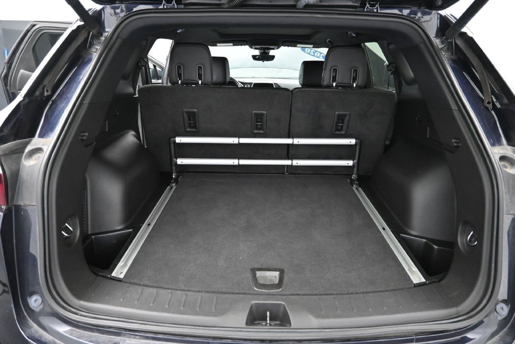 Used 2020 Chevrolet Blazer Premier w/ Driver Confidence II Package FWD image 17