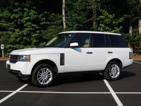 Used 2011 Land Rover Range Rover HSE AWD/4WD image 9