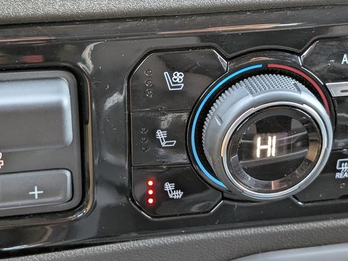 Used 2024 Chevrolet Silverado 2500 LTZ w/ LTZ Plus Package image 32