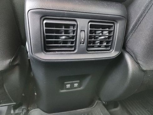 Used 2021 Toyota RAV4 XLE w/ Convenience Package image 20