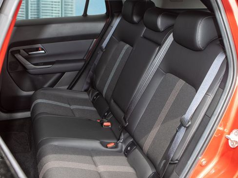 Certified 2025 MAZDA CX-50 AWD 2.5 S w/ Premium Package image 7