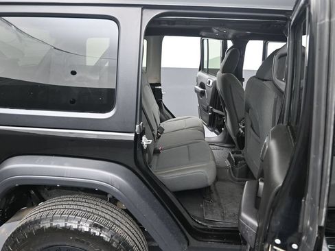 Used 2024 Jeep Wrangler Unlimited Sport AWD/4WD image 30