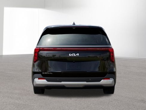 New 2026 Kia Carnival EX FWD image 39