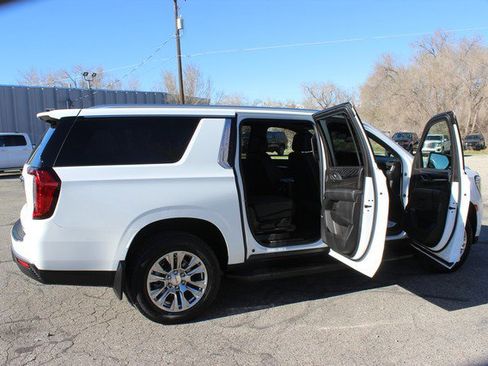 Used 2024 GMC Yukon XL Denali w/ Max Trailering Package image 18