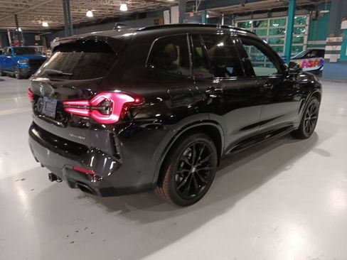 Used 2024 BMW X3 xDrive30i w/ Premium Package AWD/4WD image 11