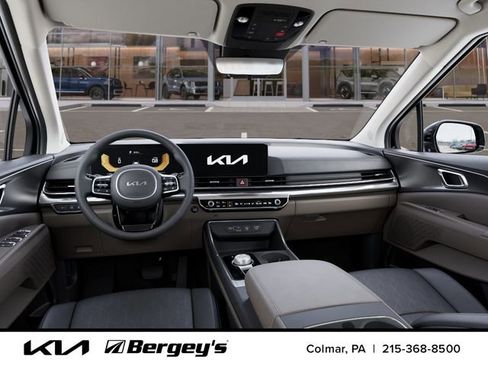 New 2026 Kia Carnival LXS FWD image 17