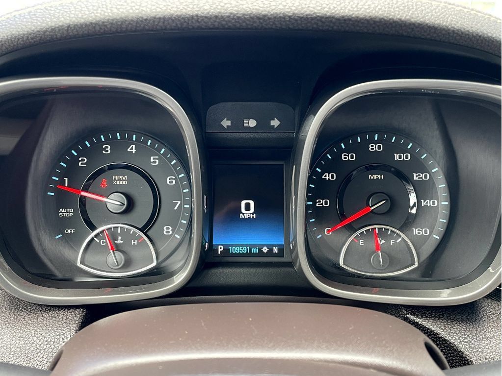 Used 2016 Chevrolet Malibu LT FWD image 14