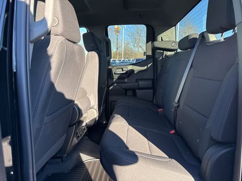 Used 2024 Chevrolet Silverado 1500 Custom image 11