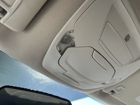 Used 2019 Ford Escape SE AWD/4WD image 29