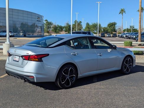 Certified 2023 Nissan Altima 2.5 SR image 8