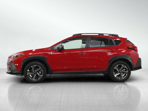 Used 2024 Subaru Crosstrek 2.0i Premium AWD/4WD image 2