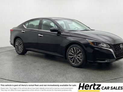 Used 2025 Nissan Altima 2.5 SV