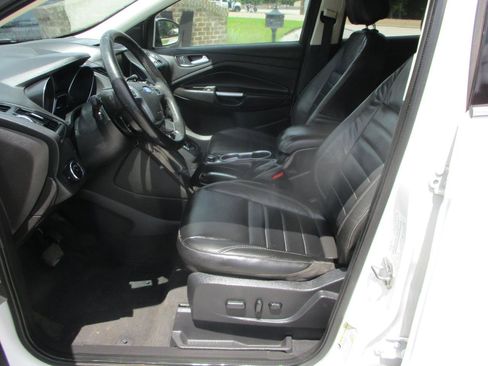 Used 2014 Ford Escape Titanium FWD image 15