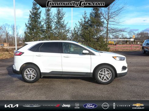 Used 2023 Ford Edge SEL w/ Convenience Package image 8