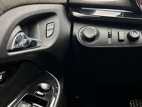 Used 2016 Chevrolet SS RWD image 19