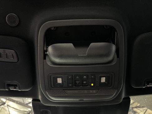 Used 2022 Ford Explorer ST w/ ST Street Pack image 22