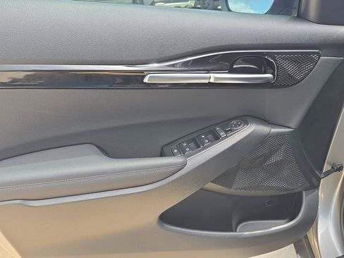 New 2026 Kia Seltos S FWD image 17