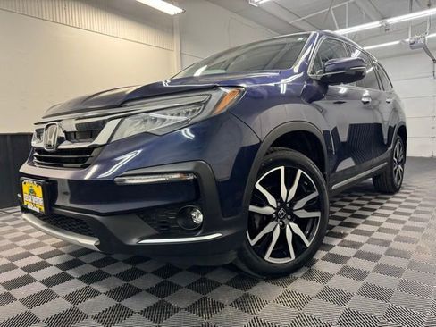 Used 2022 Honda Pilot Touring image 3