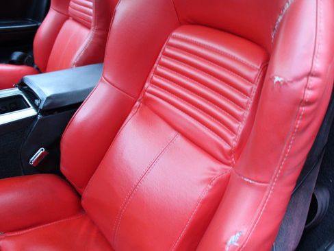 Used 1989 Chevrolet Corvette Convertible RWD image 10