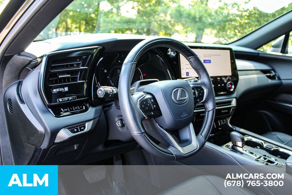 Used 2024 Lexus RX 350 Premium Plus w/ Convenience Package AWD/4WD image 32