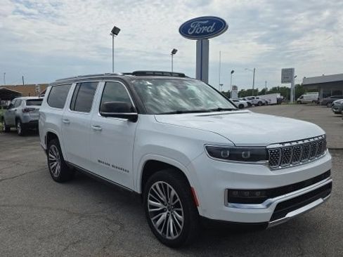 Used 2024 Jeep Grand Wagoneer L Series III AWD/4WD image 1