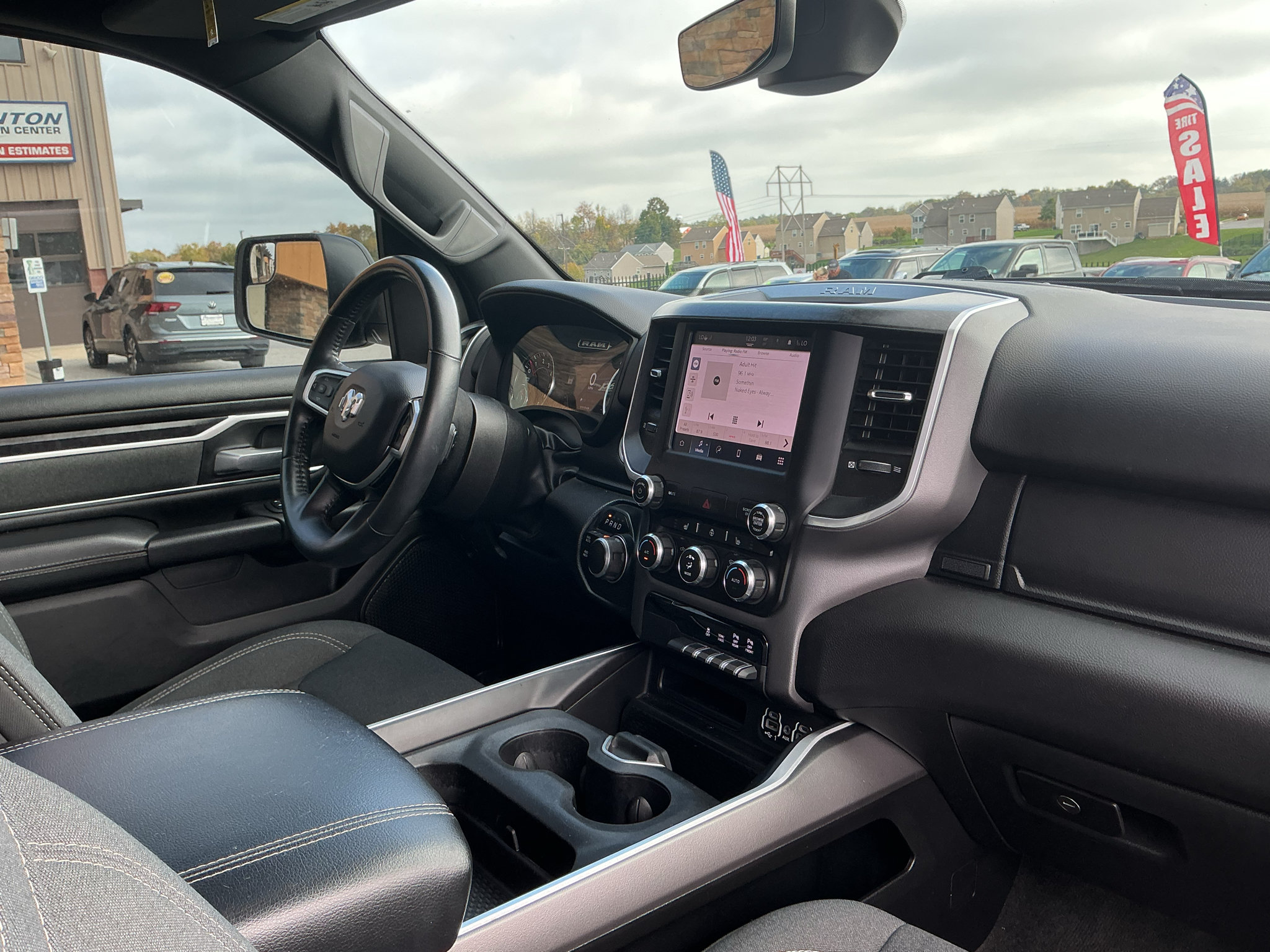 Used 2022 RAM 1500 Big Horn w/ Night Edition AWD/4WD image 20
