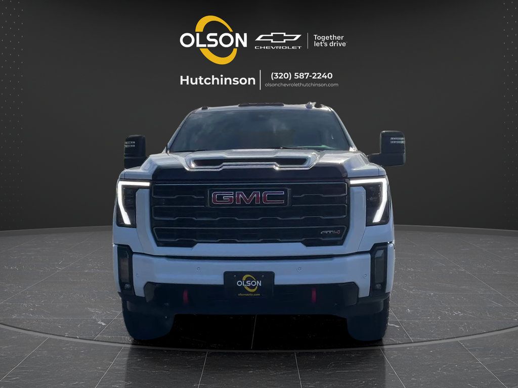 Used 2024 GMC Sierra 3500 AT4 w/ AT4 Premium Plus Package AWD/4WD image 15