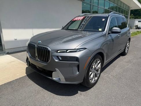 Used 2026 BMW X7 xDrive40i AWD/4WD image 3