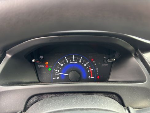 Used 2013 Honda Civic LX image 9