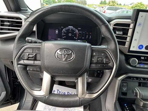 Certified 2025 Toyota Sequoia Limited AWD/4WD image 22