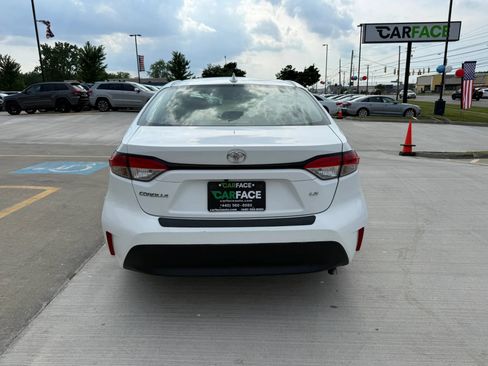 Used 2023 Toyota Corolla LE FWD image 11