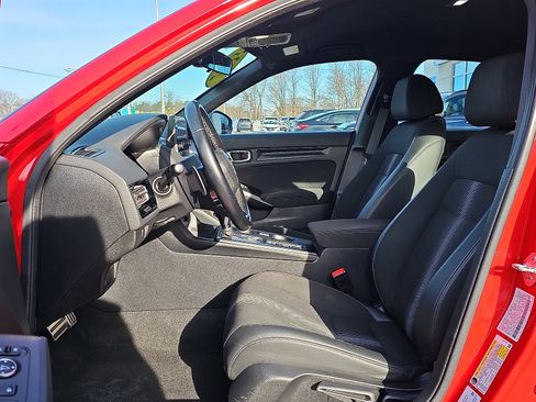Used 2023 Honda Civic Sport image 13