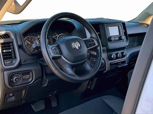Used 2019 RAM 1500 Tradesman image 13