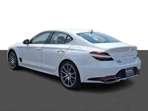 Used 2023 Genesis G70 3.3T AWD/4WD image 5