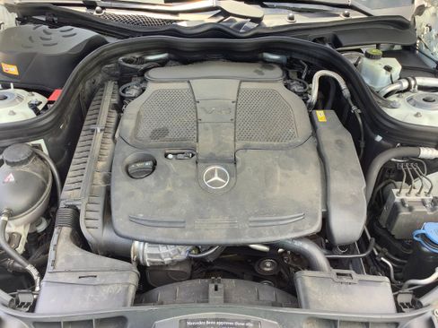 Used 2014 Mercedes-Benz E 350 4MATIC Sedan w/ Premium 1 Package image 9