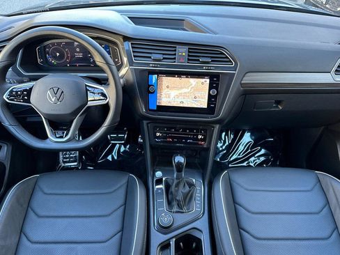 New 2023 Volkswagen Tiguan SEL R-Line image 12