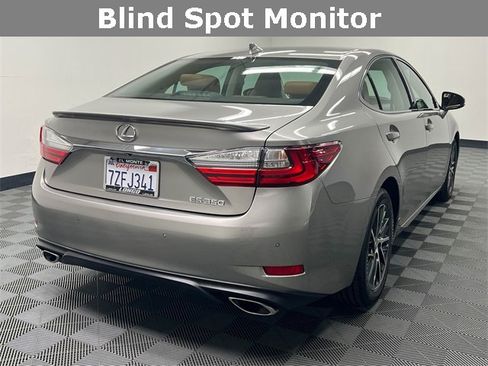Used 2017 Lexus ES 350 image 5