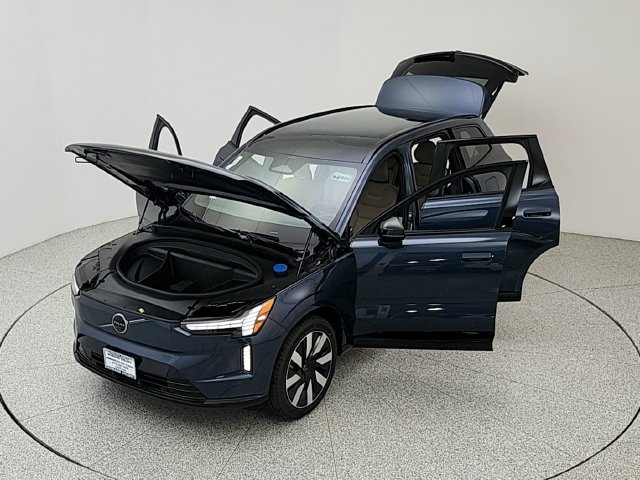 New 2026 Volvo EX90 Plus AWD/4WD image 36