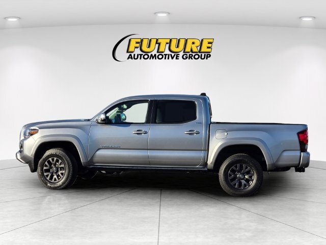 Certified 2023 Toyota Tacoma SR5 w/ Technology Package AWD/4WD image 9