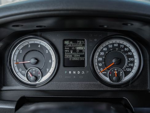 Used 2018 RAM 2500 Lone Star image 16